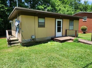 320 S Miller Ave, Statesville, NC 28677