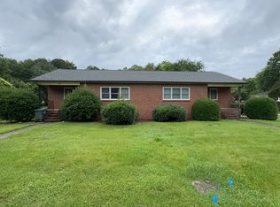 2112 N Stewart Ave, Newton, NC 28658