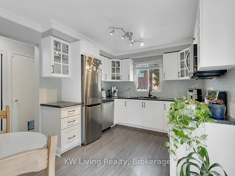 6 Balliston Rd #6 — Photo 6