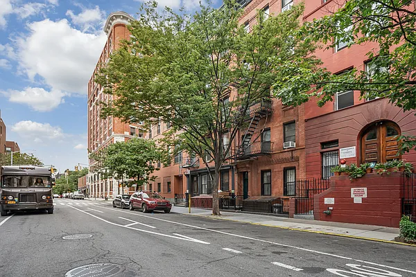 Rented by Home by Choice LLC | media 12