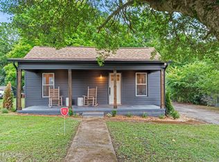306 Rose Hill Dr, La Follette, TN 37766