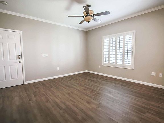 5th image of 9303 Gilcrease Ave Unit 1231