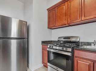 1391 8th Ave APT 17, San Francisco, CA 94122