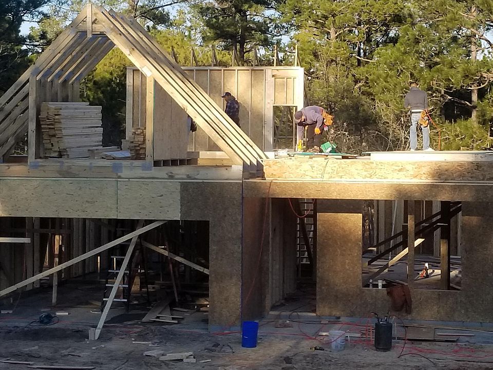 2nd image of 108 Fox Ridge Dr