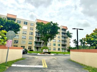 13120 SW 92nd Ave #B-121, Miami, FL 33176