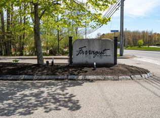 12 Farragut Way #7, Kennebunk, ME 04043