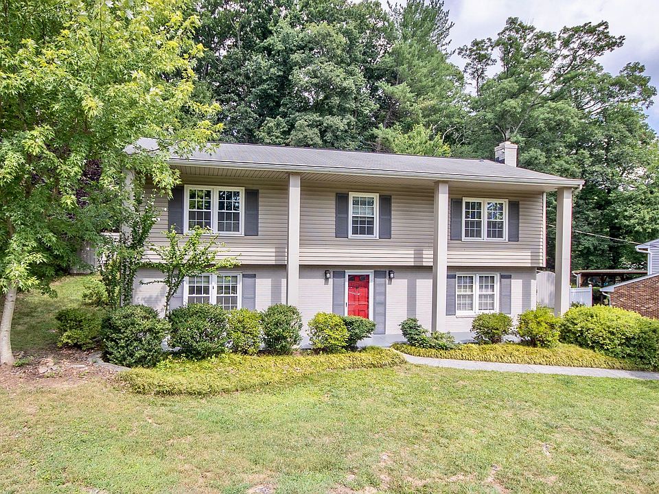 1st image of 4029 Chaparral Dr