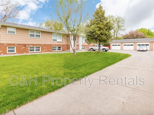 2119 8th Ave N APT 1