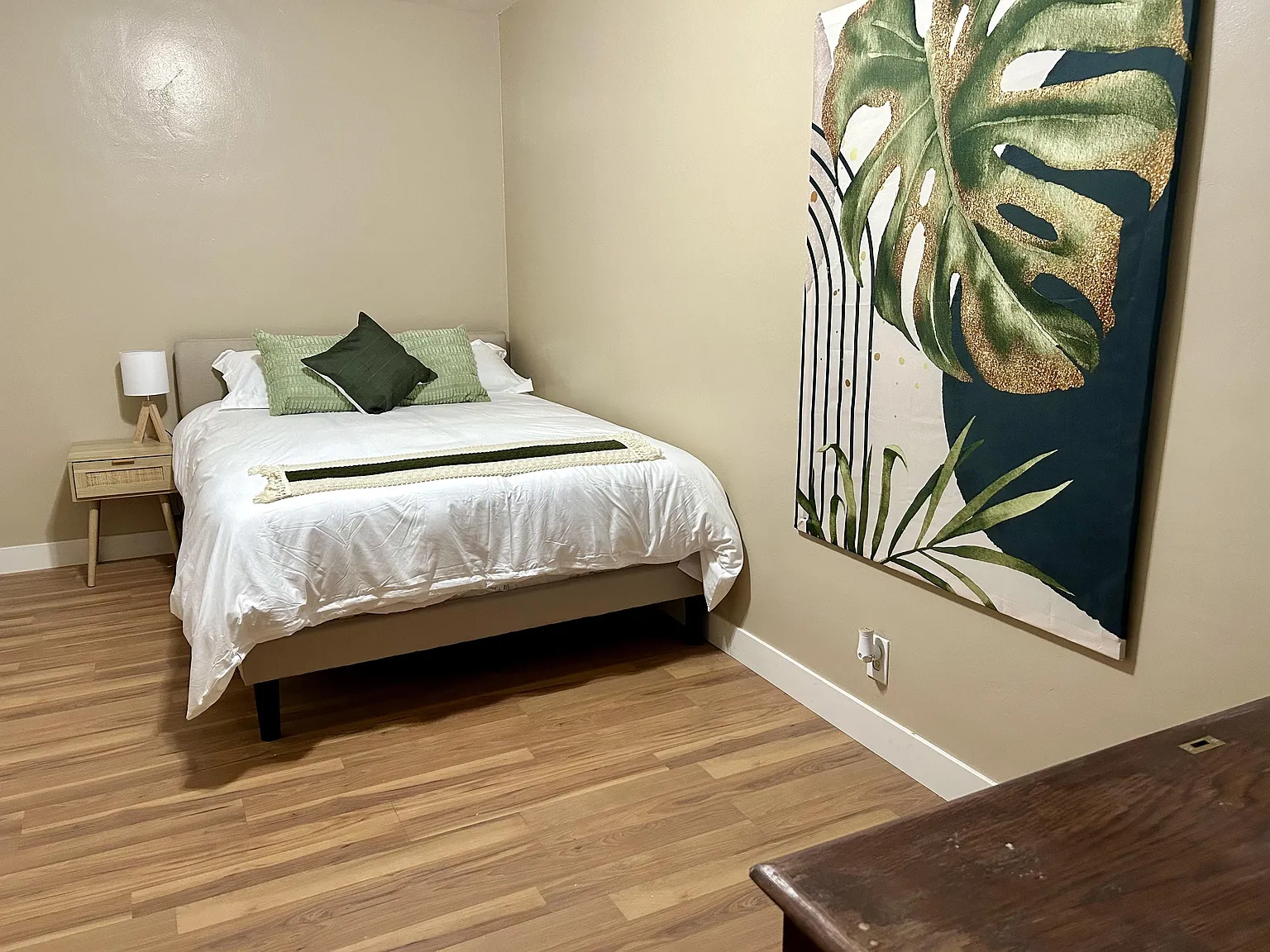 4 bed, 2.0 bath, 2057 sqft, $1,434 — Photo 3