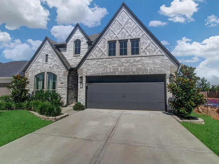20810 Clydesdale Post Rd — Photo 1