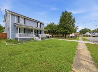 821 Alma Dr, Norfolk, VA 23518