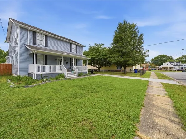 821 Alma Dr, Norfolk, VA 23518