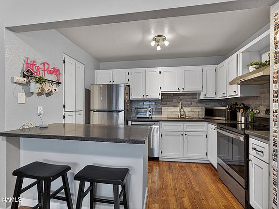 3rd image of 1200 S Riordan Ranch St APT 46