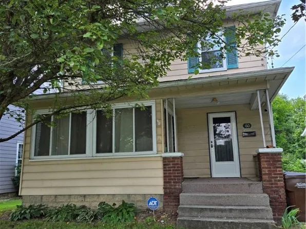 60 Flowers Ave, Sharon, PA 16146