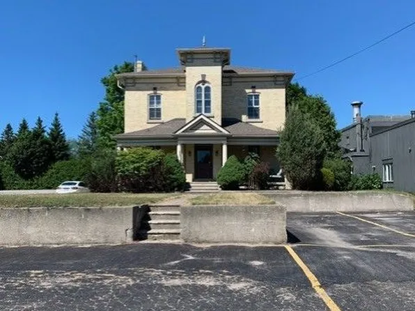 433 Broadway St, Kincardine, ON N2Z 2G7