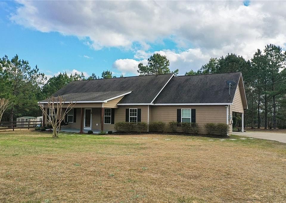 1st image of 602 Lee Road 201