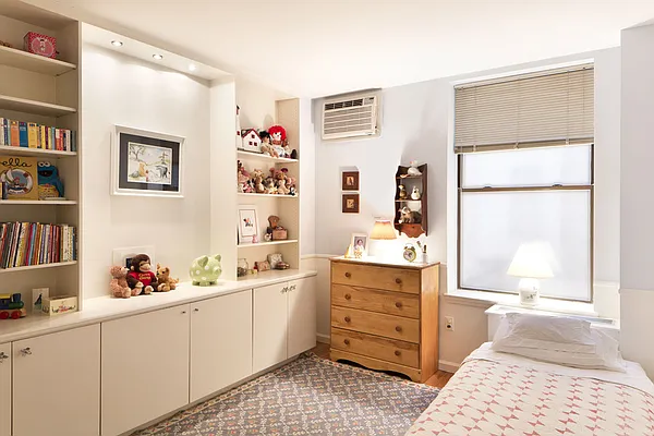 Sold by Stribling | media 6