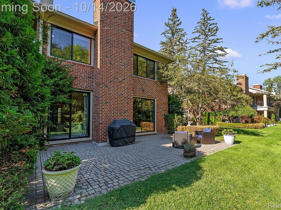 89 Barden Ct, photo 28