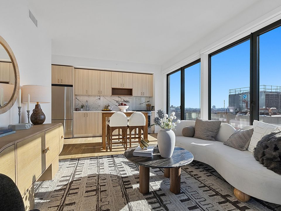 1st image of 240 Willoughby St #3B