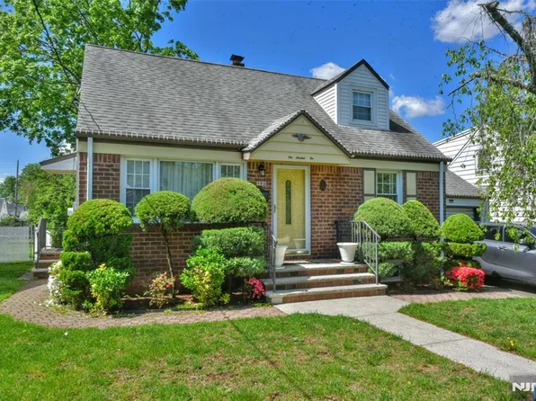 102 W Magnolia Ave, Maywood, NJ 07607