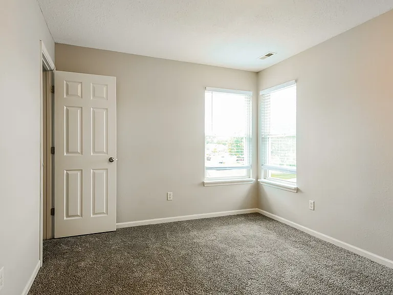 5904 Minden Dr — Photo 15