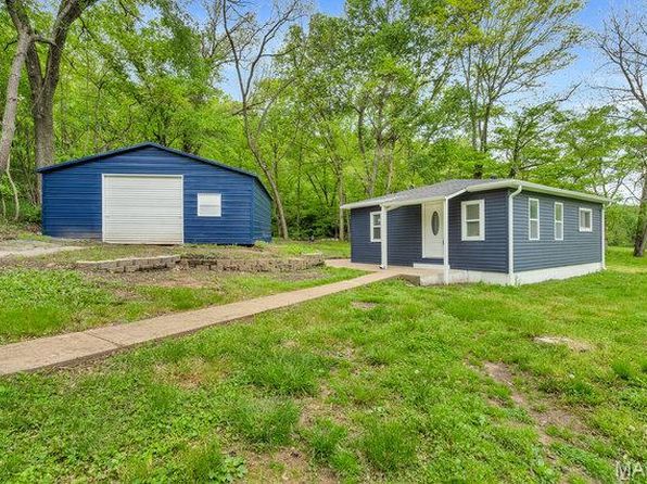 2077 Sunnyside Rd, Festus, MO 63028