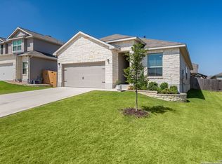 1032 Highland Vis, New Braunfels, TX 78130