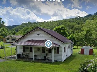 1241 Matoaka Rd, Rock, WV 24747