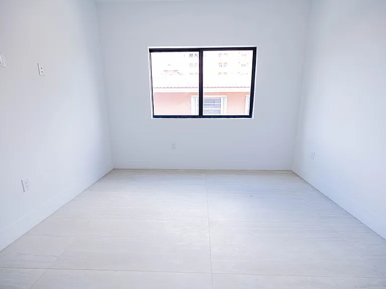 3189 SW 23rd Ter #3189 — Photo 28