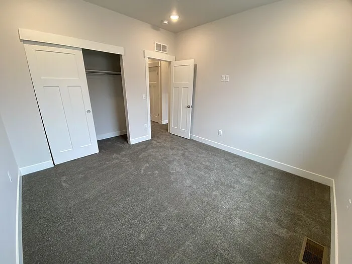 2402 49th Avenue Ct #48 — Photo 10