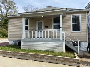 615 Central Ave, Alton, IL 62002