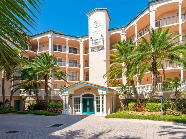 5430 Eagles Point Cir APT 402, Sarasota, FL 34231