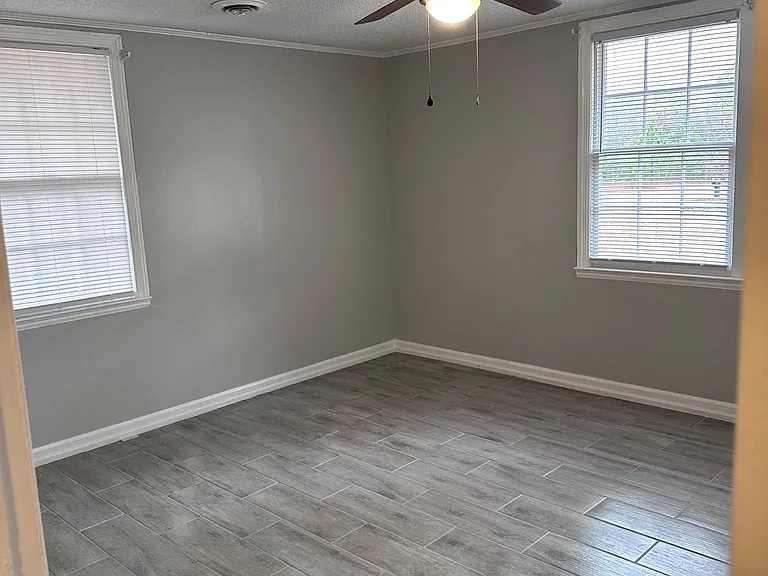 645 Two Notch Rd — Photo 6