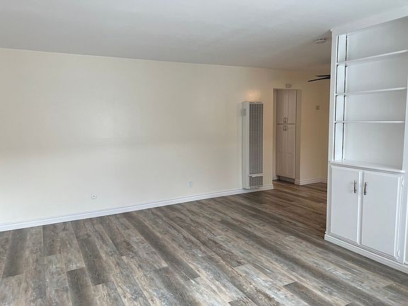 4th image of 4675 Louisiana St APT 2
