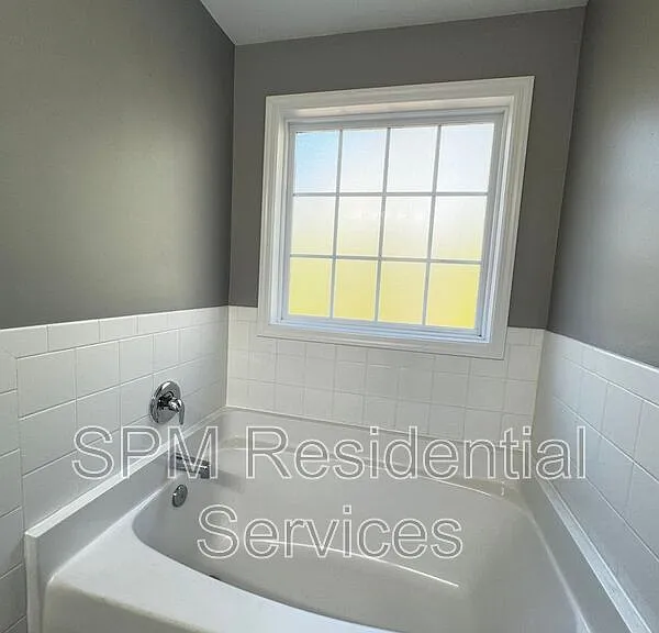 9393 Cassadine Ct NE — Photo 22