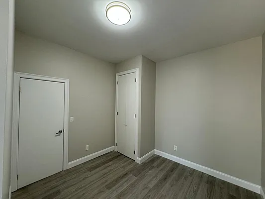 Rented by Pear NYC LLC | media 18