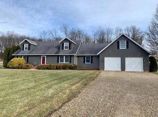 11000 Armentrout Rd, Fredericktown, OH 43019