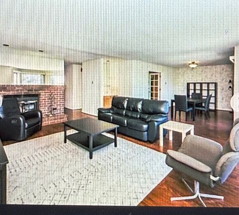 4th image of 632 Connecticut St