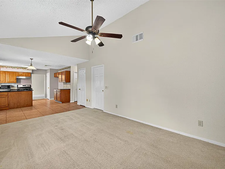 4514 Treasure Trl — Photo 18