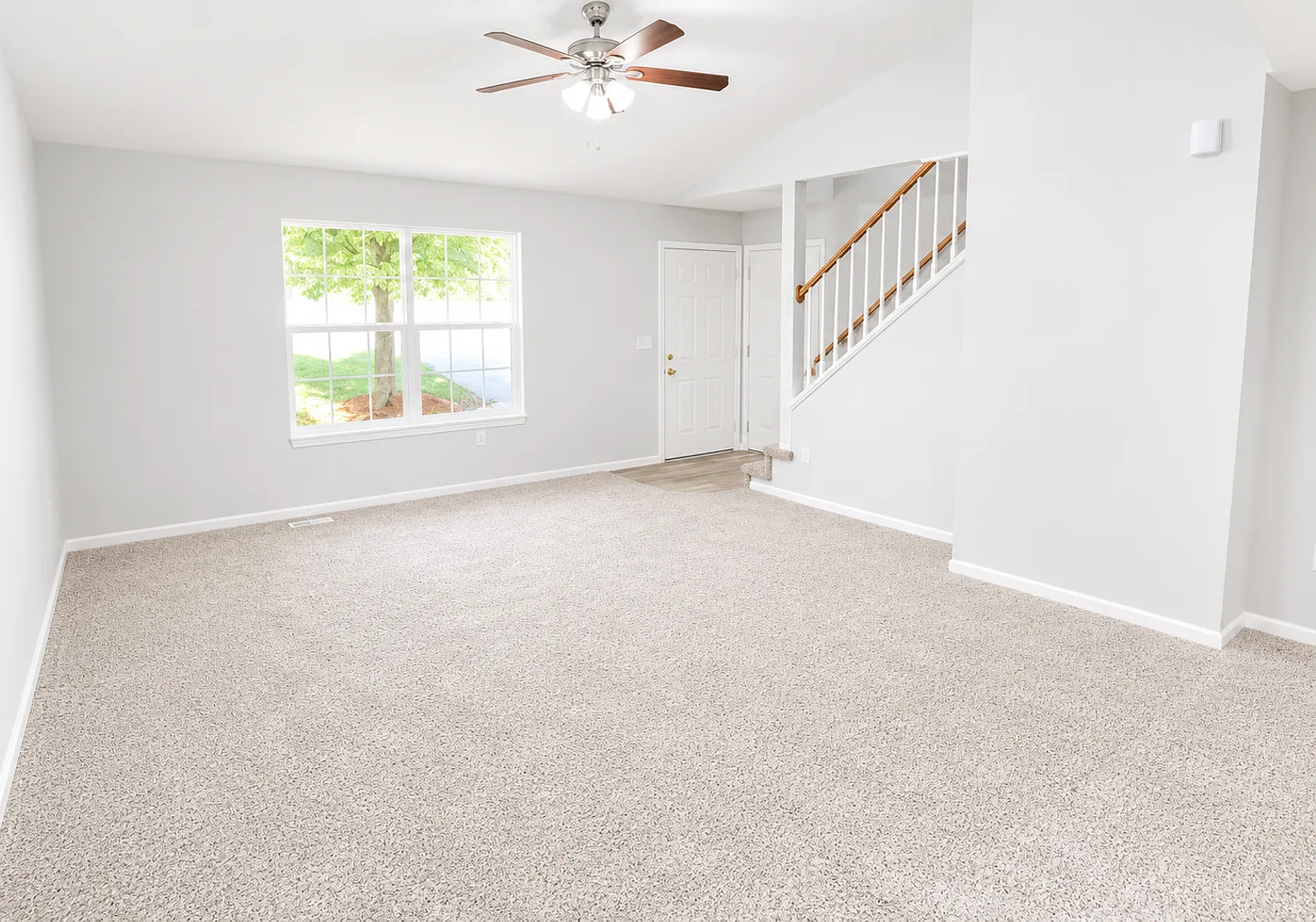 Luxury is Built-In. Not Tacked On, With this Large Duplex. — Photo 4
