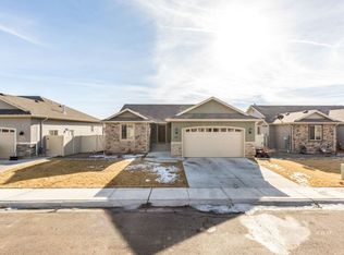 3687 Snowy Riv, Elko, NV 89801