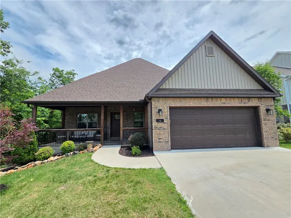 6 Burwell Dr, Bella Vista, AR 72714