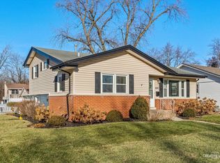 545 Gordon Dr, Crete, IL 60417