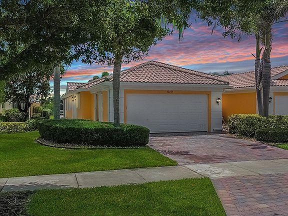 2nd image of 10751 SW Elsinore Drive
