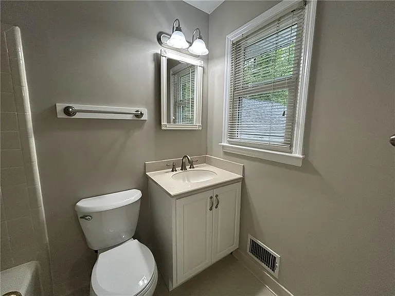 2271 Fox Hound Pkwy — Photo 28