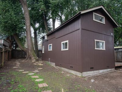18089 Riverside Drive, Sonoma, CA, 95476