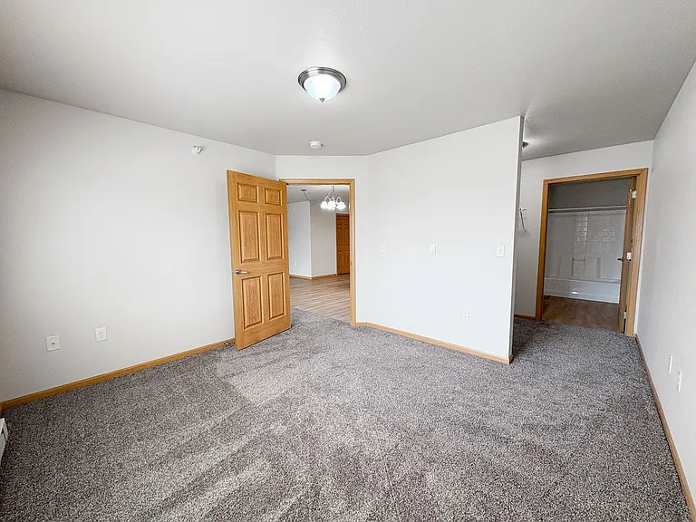 Prairie Heights — Photo 40