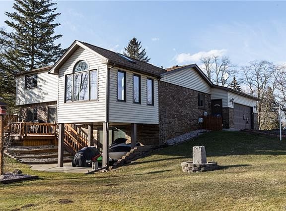 5th image of 10311 Cedar Pointe Dr