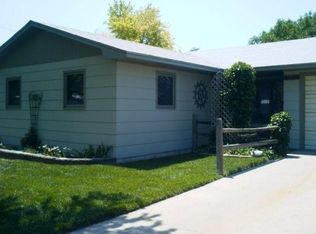 1319 Bancroft St, Garden City, KS 67846