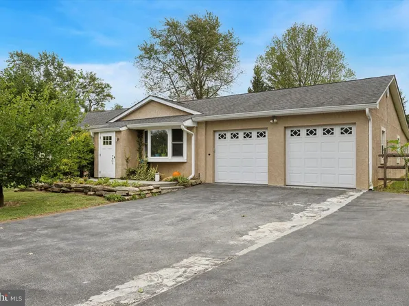 128 Andover Rd, Glenmoore, PA 19343